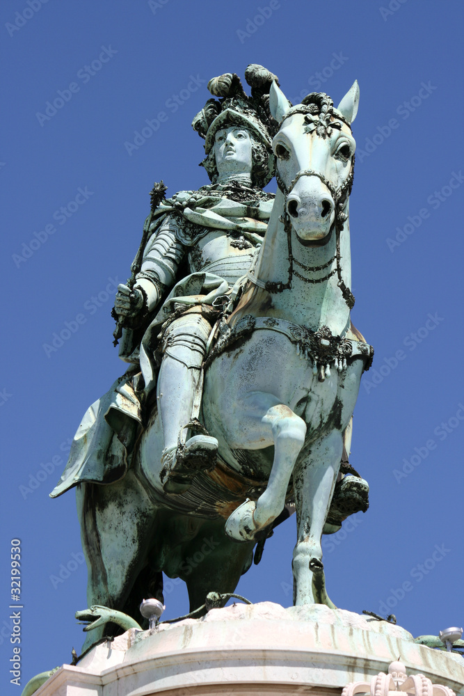 statue king of Portugal Jose I