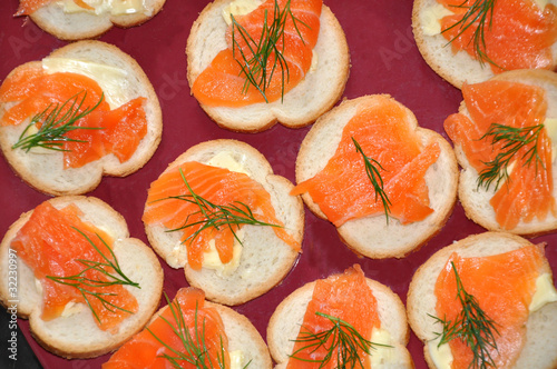 toasts saumon