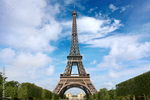 Eiffel tower, Paris © wajan