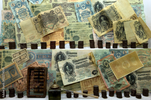 Старинные деньги. photo