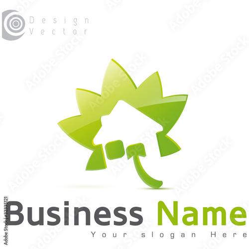 logo feuille et maison verte