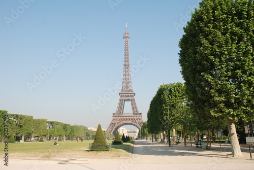 Tour Eiffel - Champ de Mars Paris France