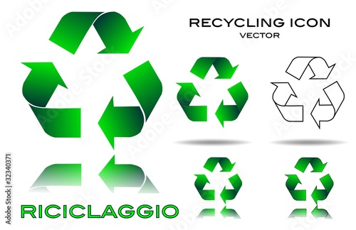 Set Recycling icon, vector