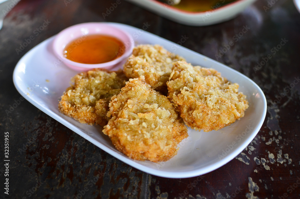 Fried shrimp ball with chili sauce Fried shrimp ball with chili sauce