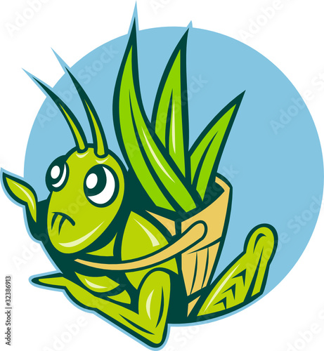 Grasshopper carrying basket with leaves
