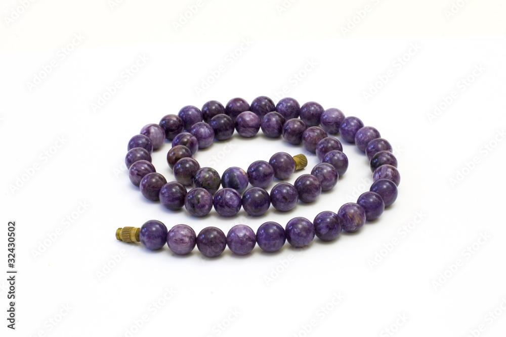 Necklaces of precious stones Necklaces of precious stones