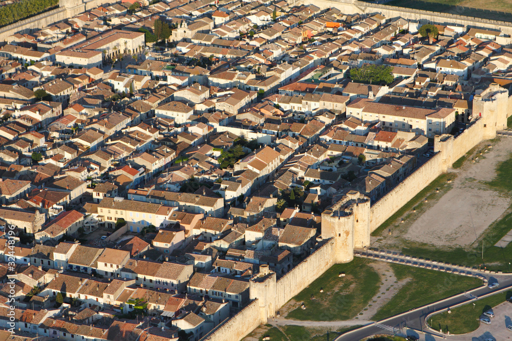 Photo aérienne fortification d'Aigues-Mortes (30220)