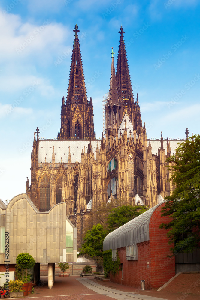 Obraz premium Am Kölner Dom - Südfassade