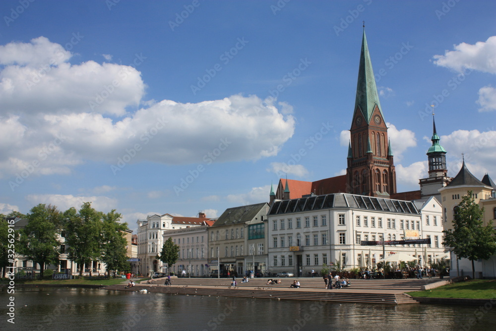 Am Schweriner Pfaffenteich