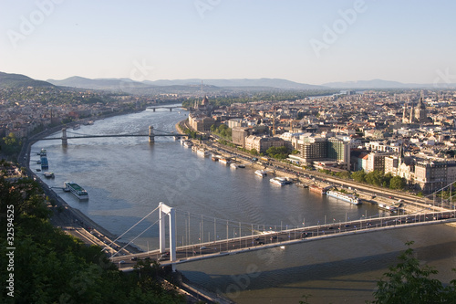 Panorama Budapesztu ze Wzgórza Gellerta