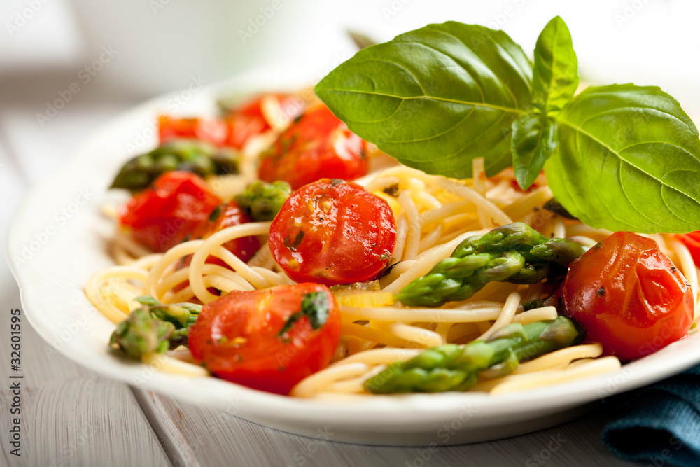 Spaghetti with green asparagus Spaghetti with green asparagus