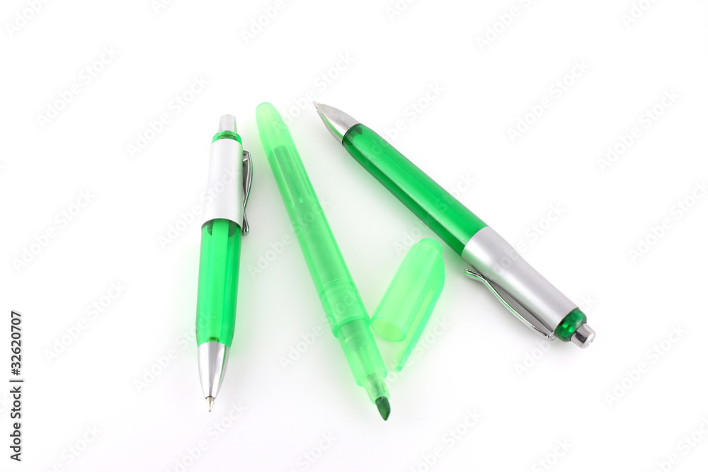 Green pens and felt-tip pen Green pens and felt-tip pen