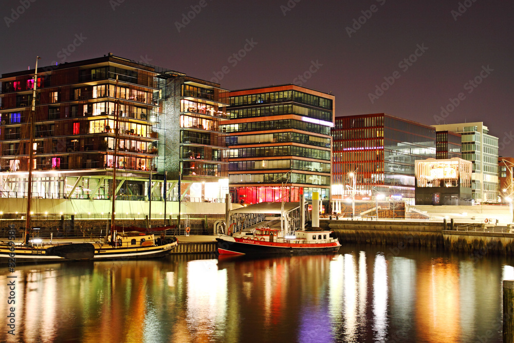 Fototapeta premium Hamburg Hafencity Nachtaufnahme