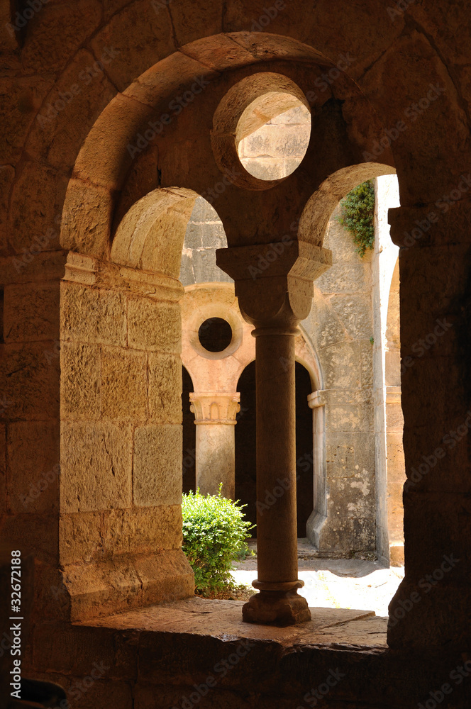 abbaye du thoronet 4