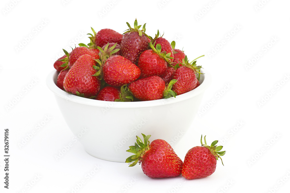 fresh strawberries in a bowl fresh strawberries in a bowl