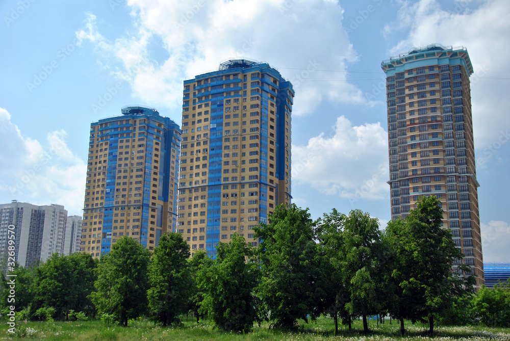 Элитный многоэтажный жилой комплекс в Москве