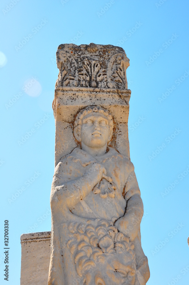 Ephesus, Hercules carving