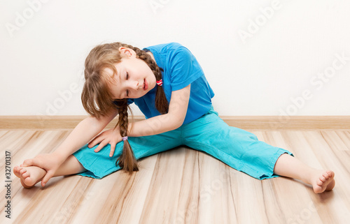 girl stretching the muscles