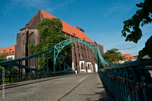 Most i kościół