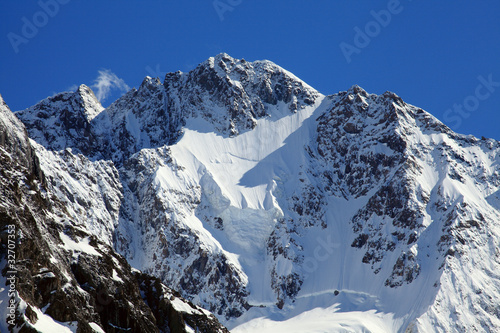 ghiacciaio sulle alpi - seracco