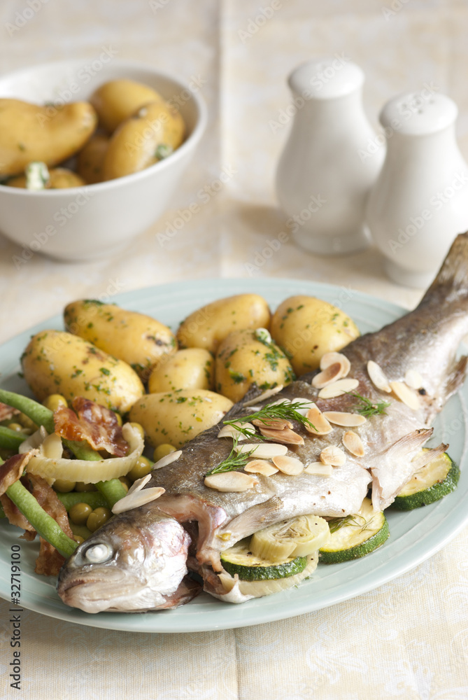 Oven-baked trout with fennel and courgette Oven-baked trout with fennel and courgette