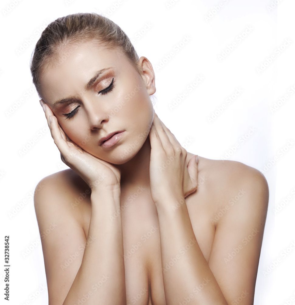 woman having migraine on white background - obrazy, fototapety, plakaty 