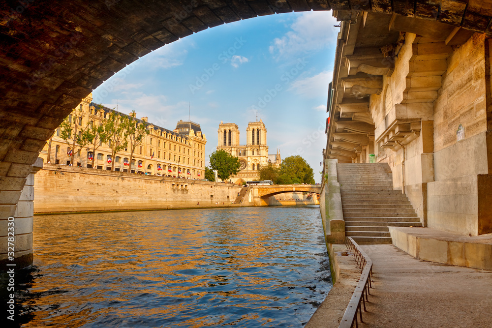Seine river, Paris, France - obrazy, fototapety, plakaty 
