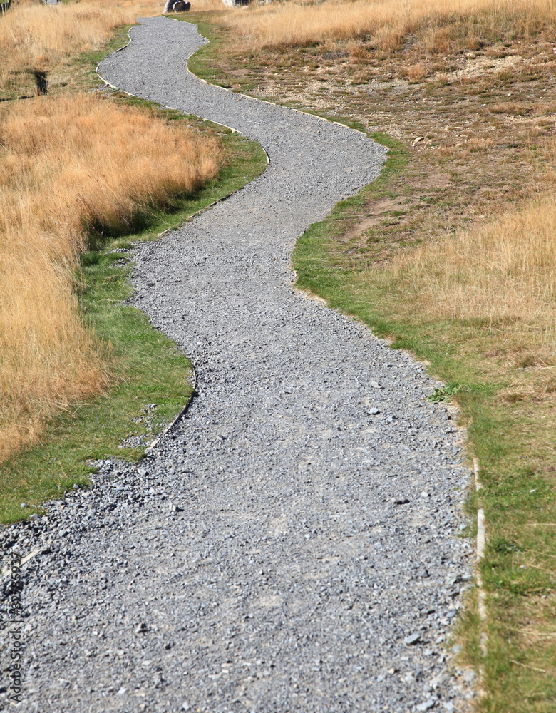 Obraz premium curve pathway road