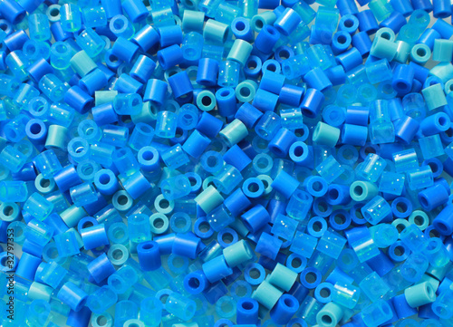 blaue Perlen