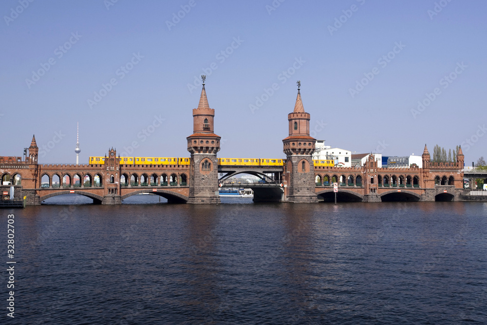 oberbaumbrucke, berlin, germany