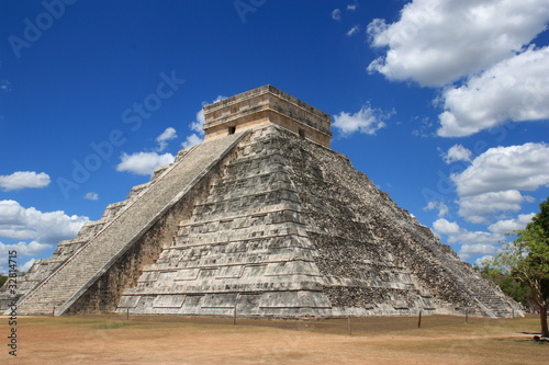 Mayan Pyramid in Chitchen Itza