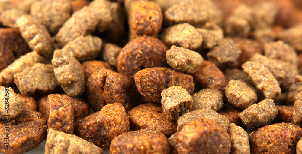 Pet food Pet food
