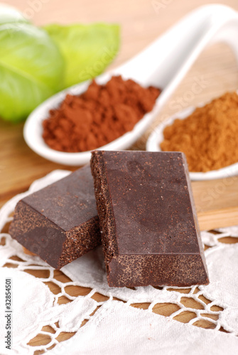 Φωτογραφία cioccolato di modica alla cannella - due