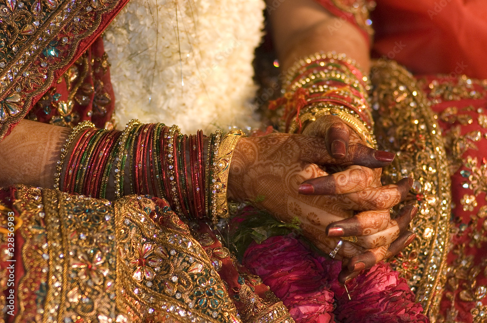 Indian bride, traditional Hindu wedding