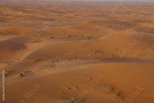 Vista dall elicottero deserto arabico