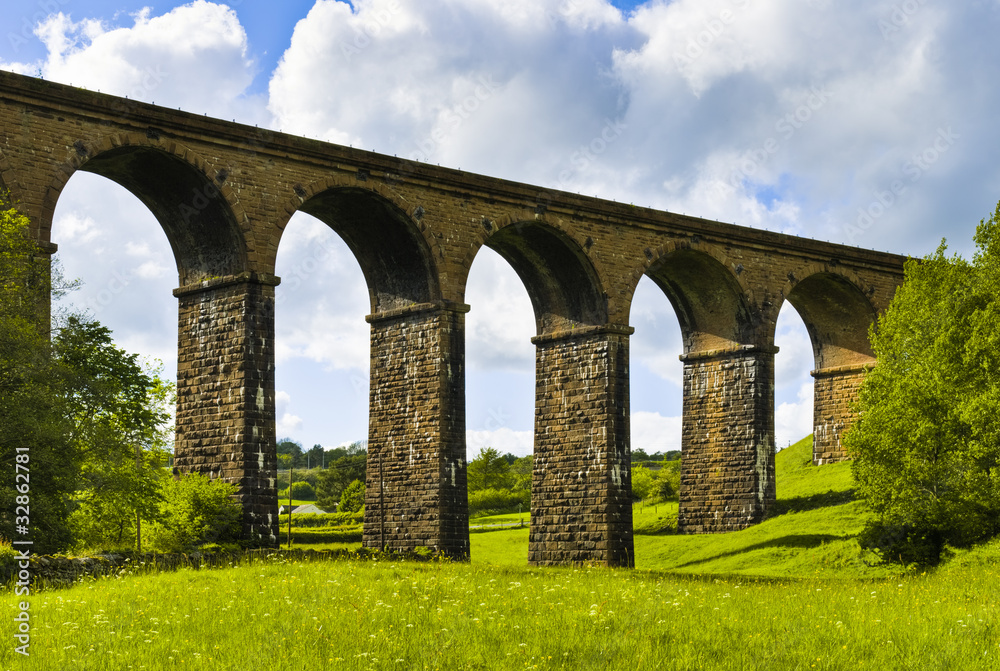lowgill viaduct and Meadow
