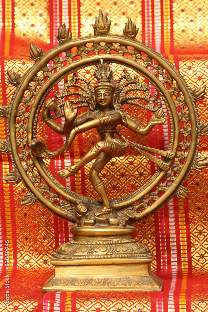 Fototapeta premium Une statue de Shiva