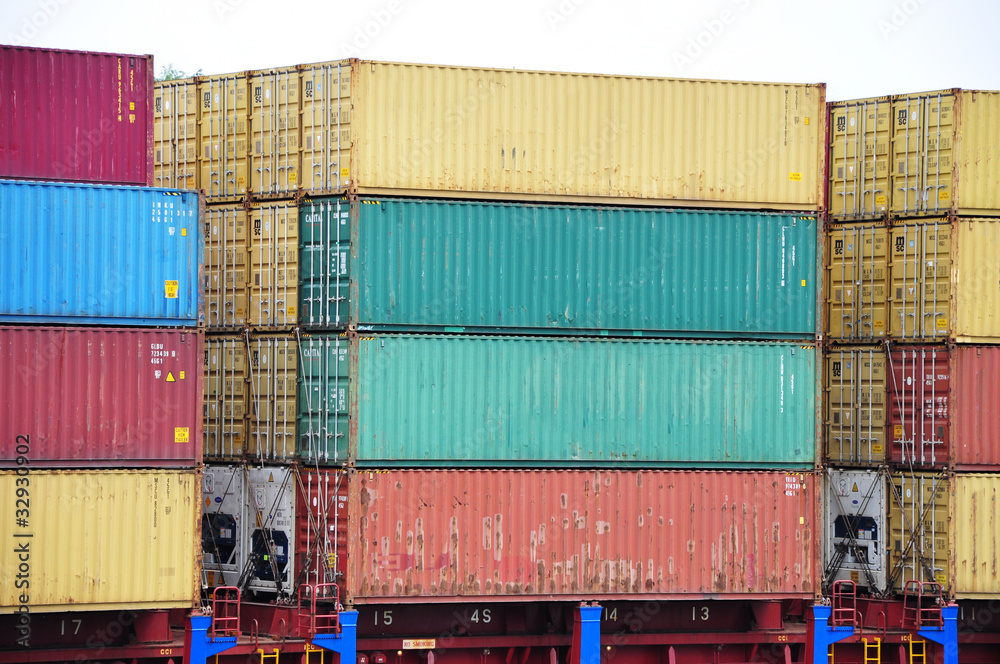 Fototapeta premium bunte container