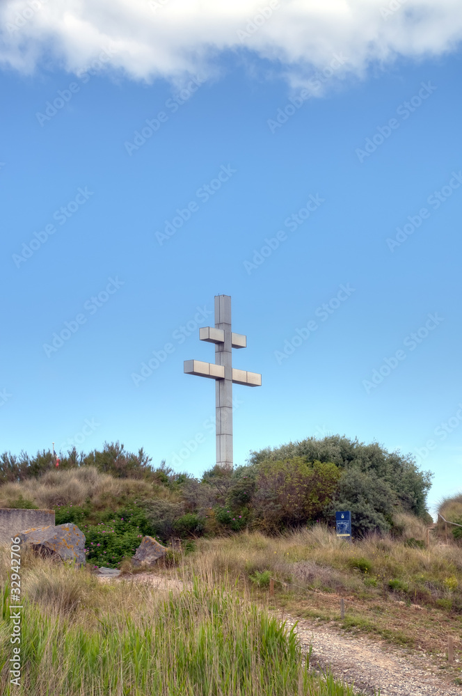 Croix de Lorraine à Courseulles-Sur-Mer