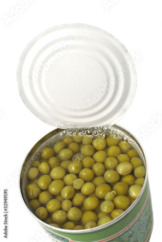 green peas in tin