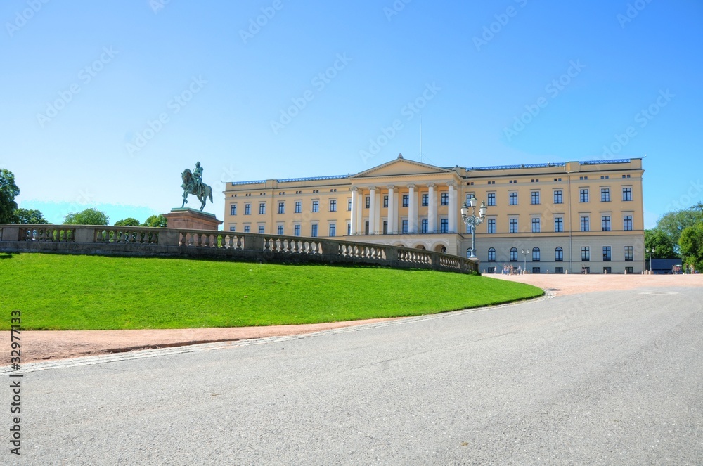 Oslo (Norway) - Palace 