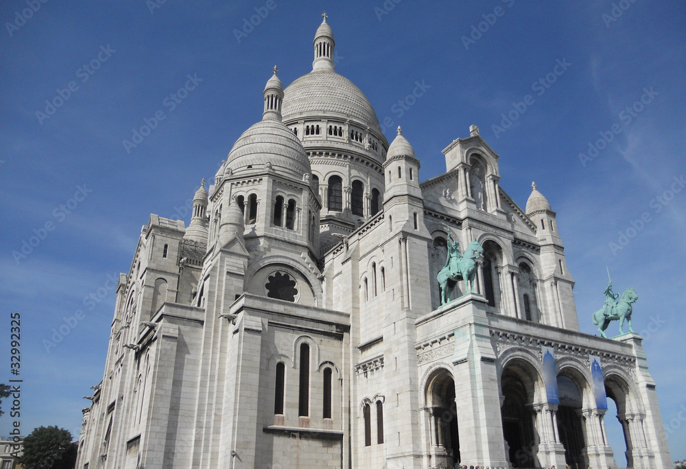 Stock Photo: Coeur Basilica in Paris