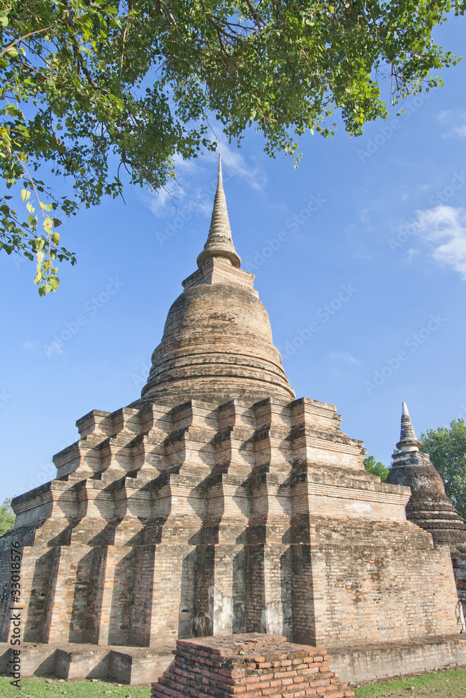 Fototapeta premium Pagoda in blue sky