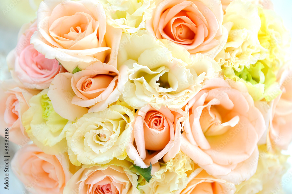 Obraz premium Wedding bouquet with rose