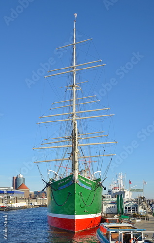 Rickmer Rickmers im Hamburger Hafen photo