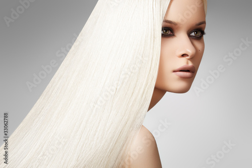 Fotótapéta Portrait of beautiful model with straight shiny long blond hair