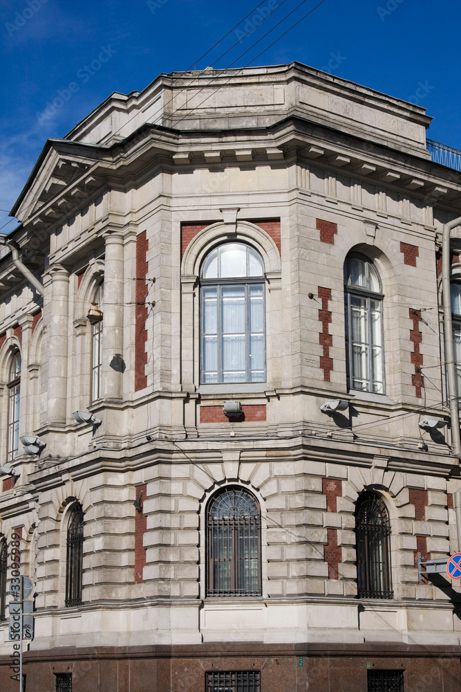 Obraz premium antico edificio a san pietroburgo