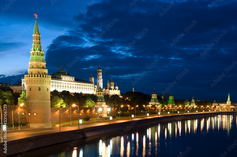 Tower Moscow Kremlin and river