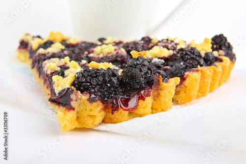 blackberry pie