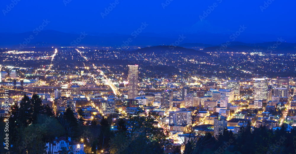 Beautiful Night Vista of Portland, Oregon